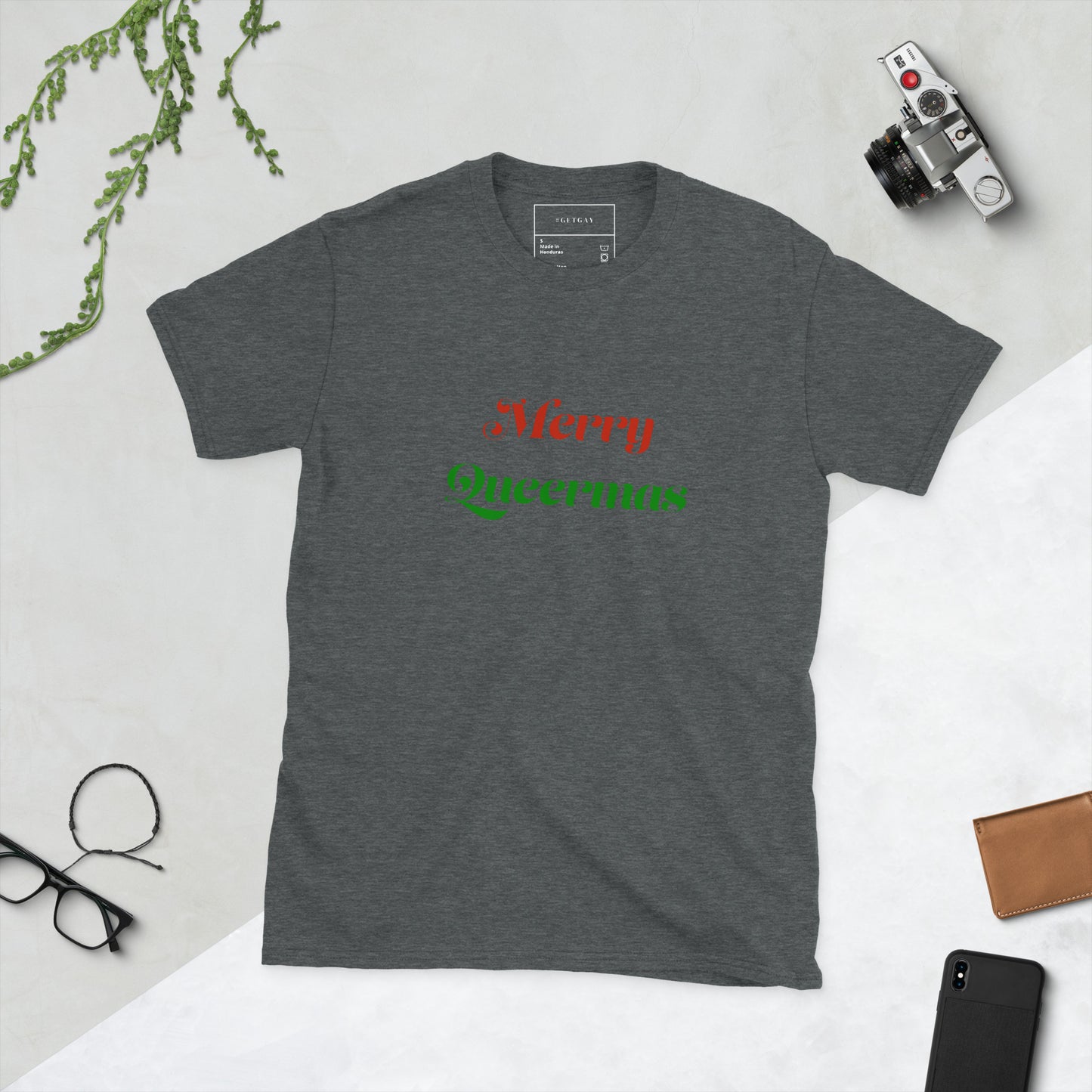 Merry Queermas T-shirt